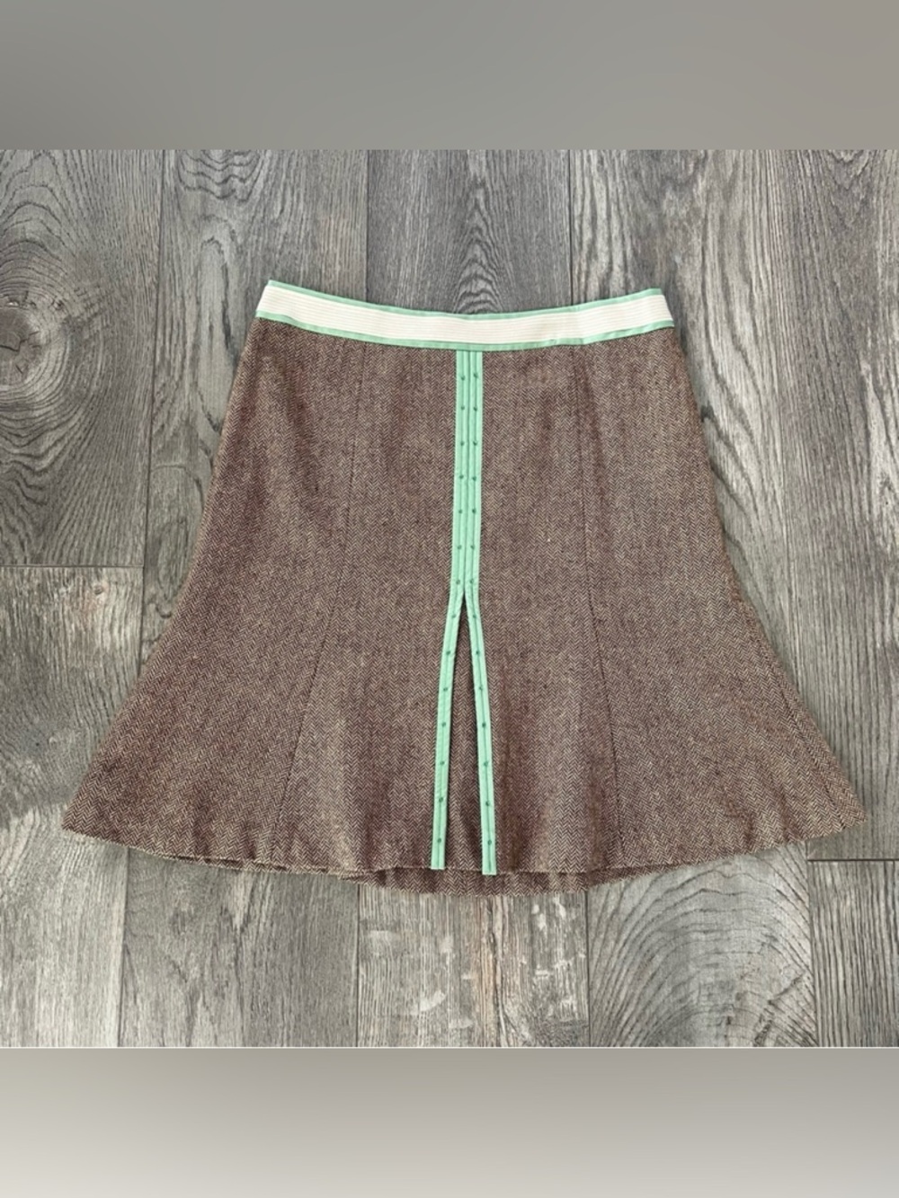 ANN TAYLOR LOFT Brown Herringbone Wool Blend Flared Skirt Green Detail Size 6P